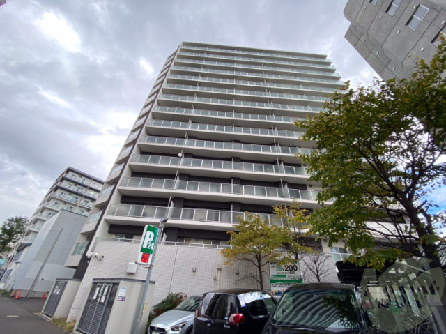 建物外観　札幌市中央区南６条東「エッジウォーターテラス」