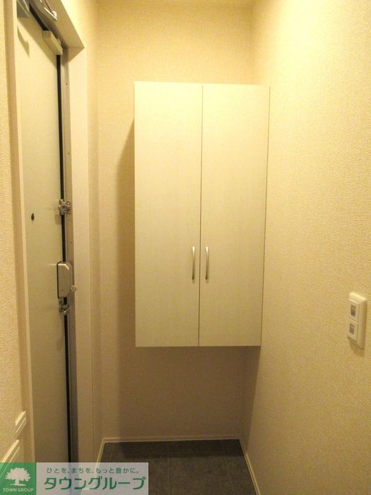 玄関　お部屋探しは【タウンハウジング蘇我店】にお任せ下さい♪