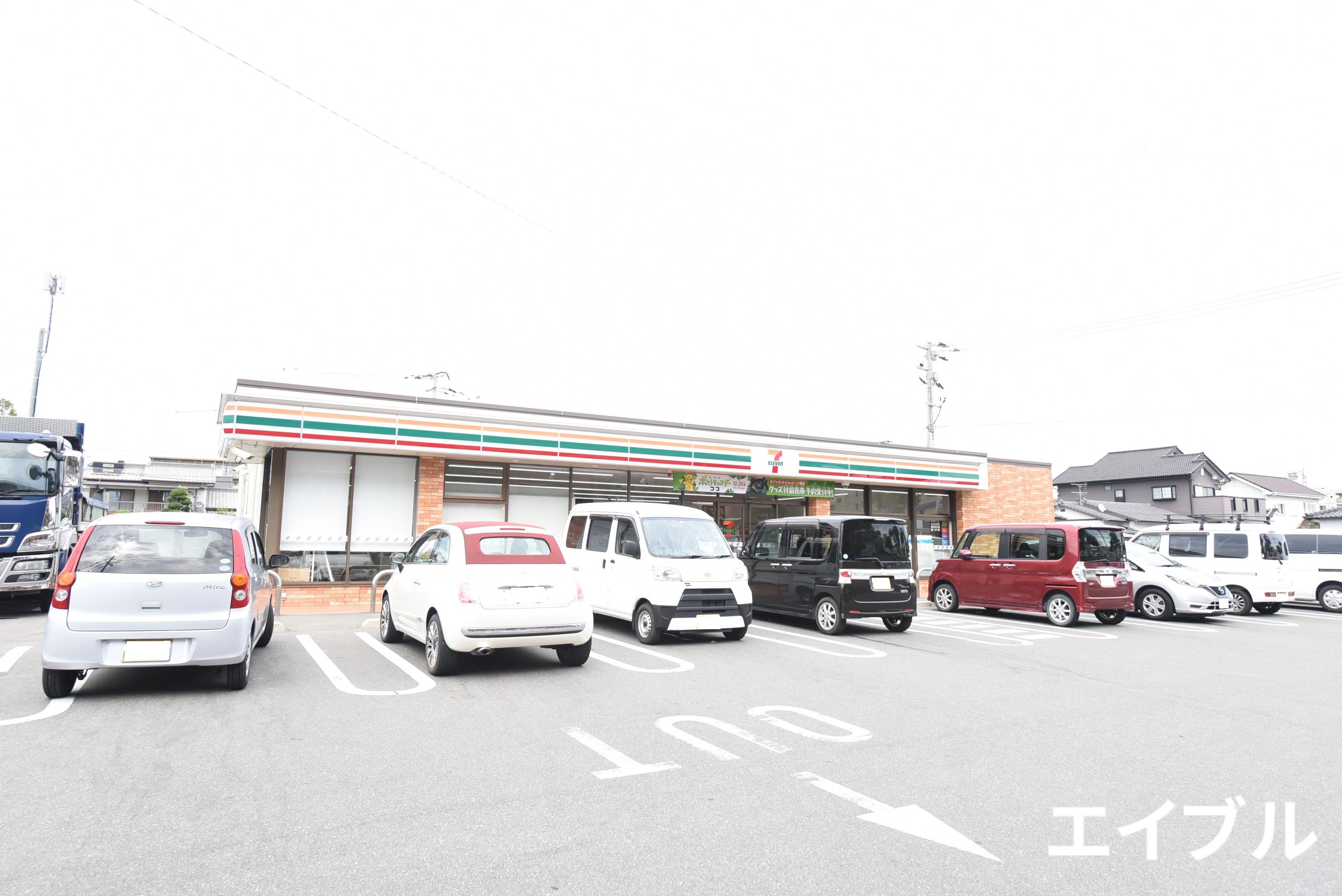 コンビニ　セブンイレブン久留米長門石店（コンビニ）まで783m