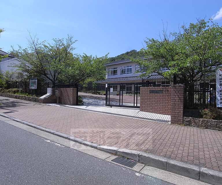 小学校　桂坂小学校（小学校）まで450m