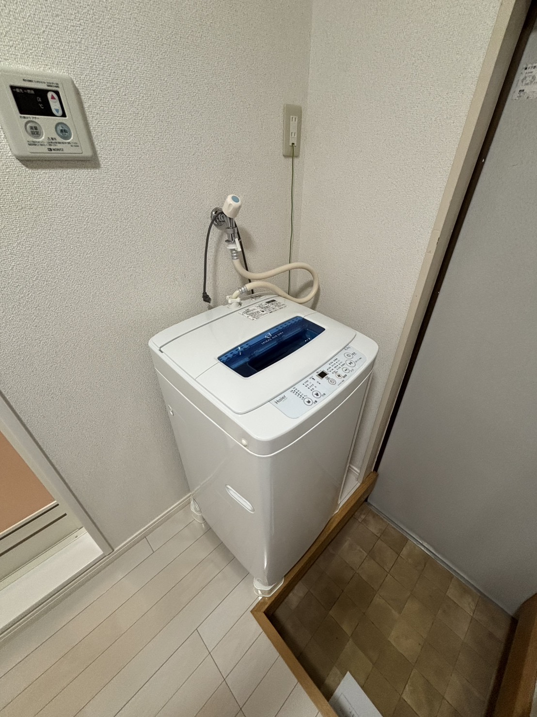その他部屋・スペース　洗濯機置き場