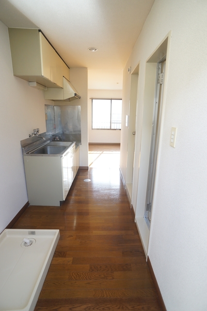 玄関　玄関から見たお部屋です♪