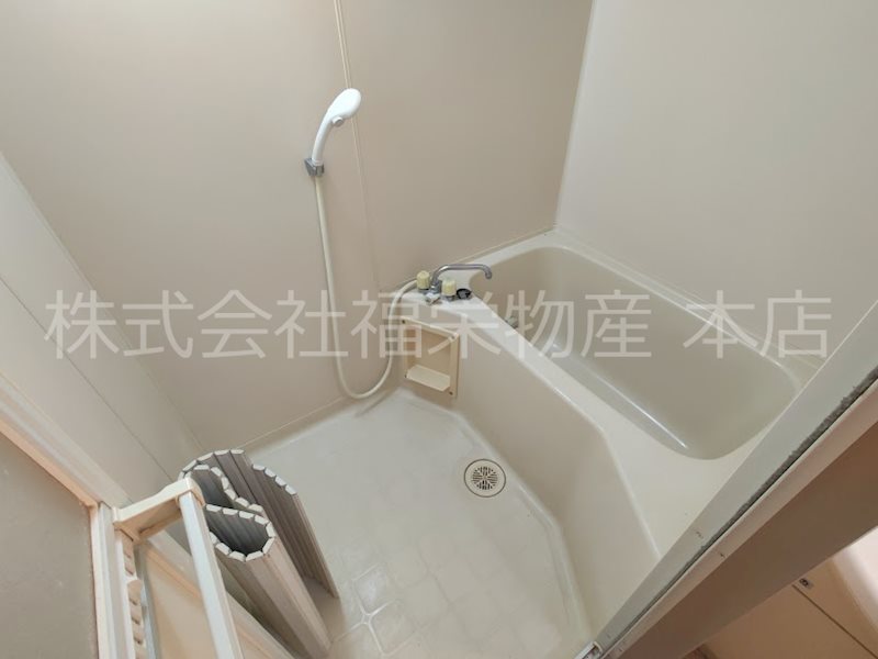 バス・シャワールーム　トイレ別