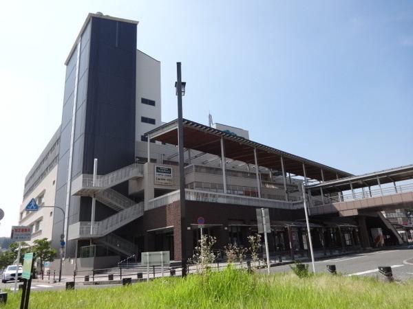 ショッピングセンター　フォレスト三日市（ショッピングセンター）まで843m