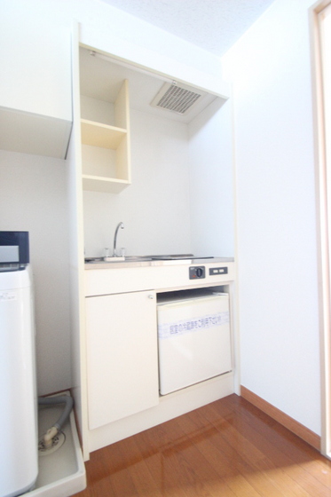 キッチン　※別部屋の写真です