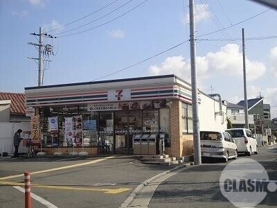 コンビニ　セブンイレブン堺日置荘西町店（コンビニ）まで729m