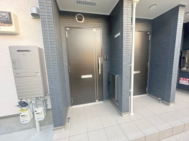 エントランス　綺麗なエントランスです。