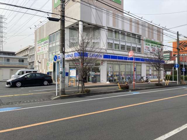 コンビニ　ローソン相模原７丁目店（コンビニ）まで343m