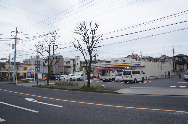コンビニ　ミニストップ 町田小川2丁目店（コンビニ）まで107m