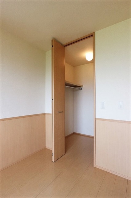 収納　ウォークインクローゼット
