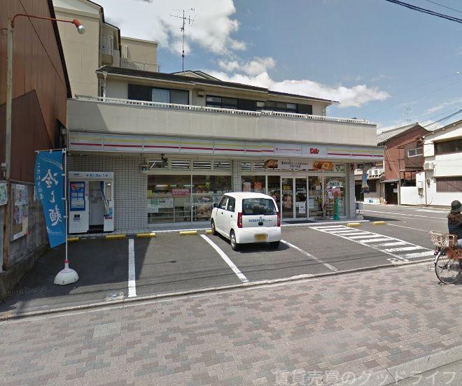 コンビニ　セブンイレブン京都堀川北大路店（コンビニ）まで352m