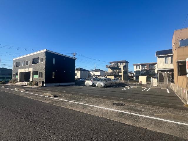 駐車場　外観写真（昼）