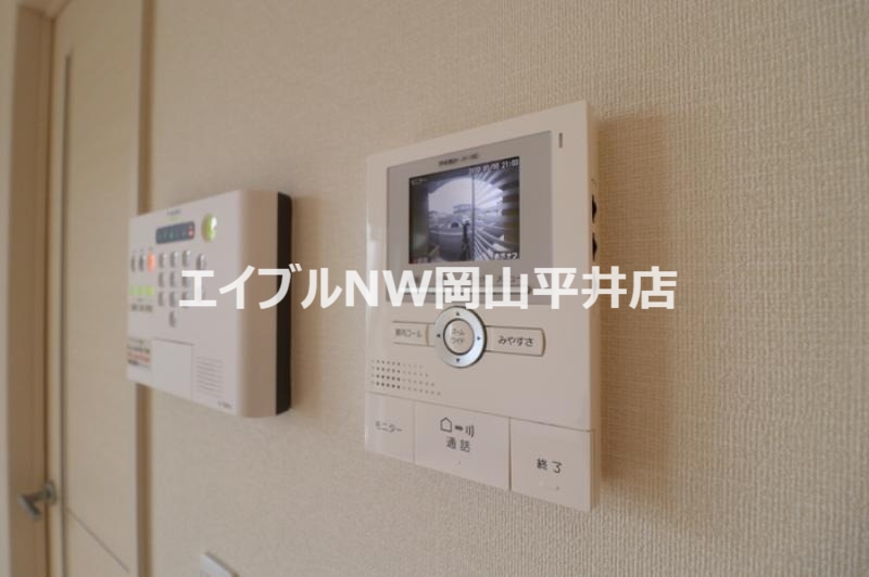 セキュリティ　収納力のあるウォークインクローゼット