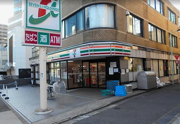 コンビニ　セブンイレブン渋谷東1丁目店（コンビニ）まで131m
