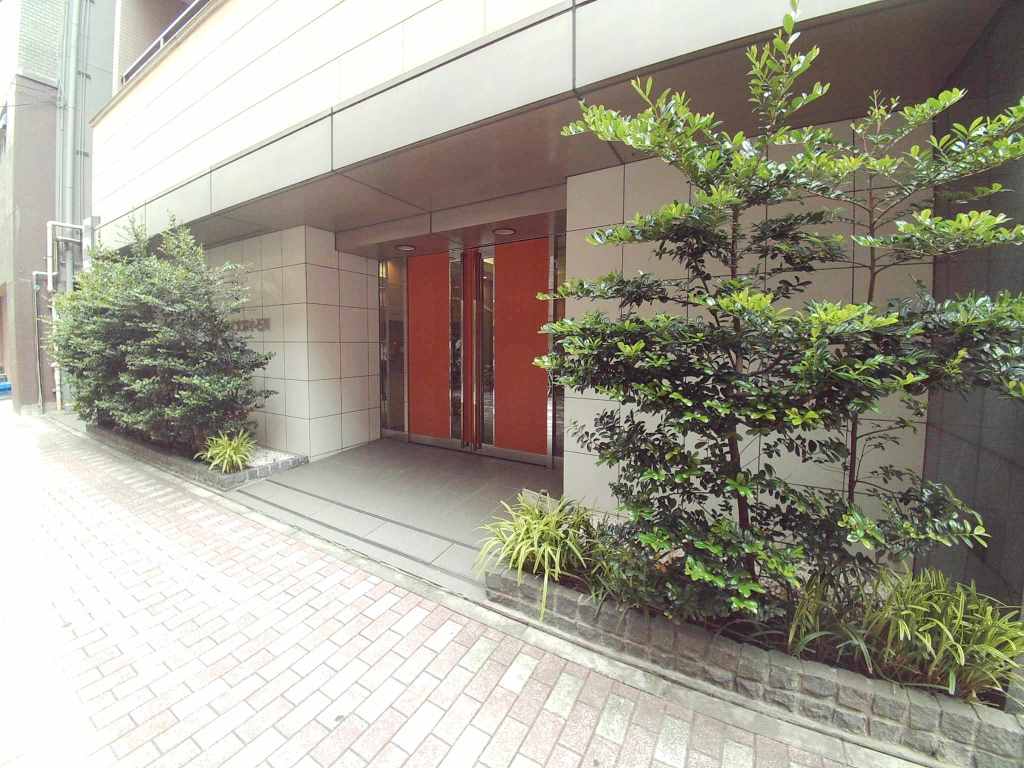 エントランス　正面エントランス【クリオ文京小石川】