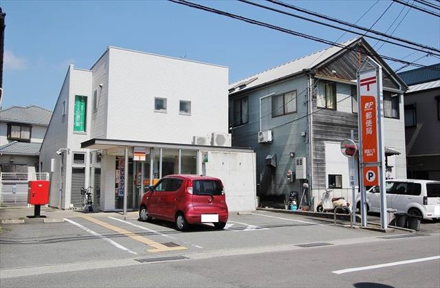 郵便局　徳島八万郵便局（郵便局）まで444m