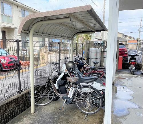 その他共有部分　屋根付き駐輪場