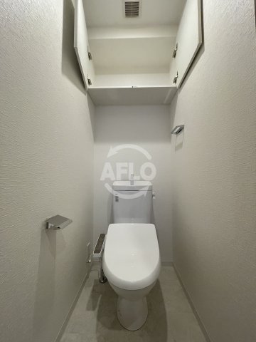 トイレ　スプランディッド中之島WEST　温水洗浄便座