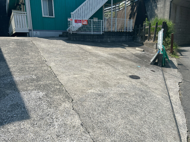 駐車場　駐車場（要空き確認）
