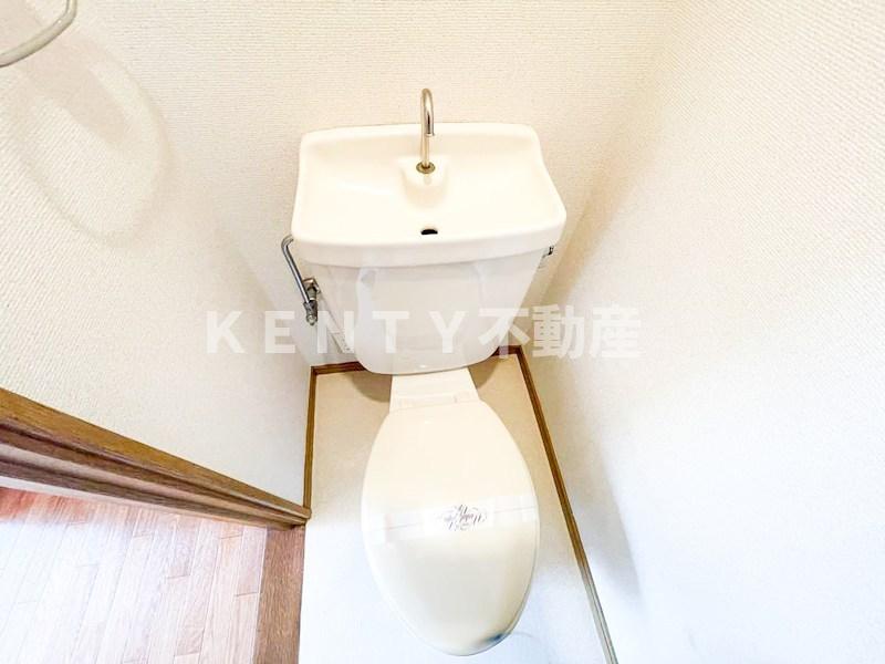 トイレ　清潔感のあるトイレです