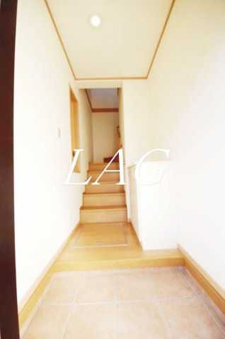 玄関　玄関です。