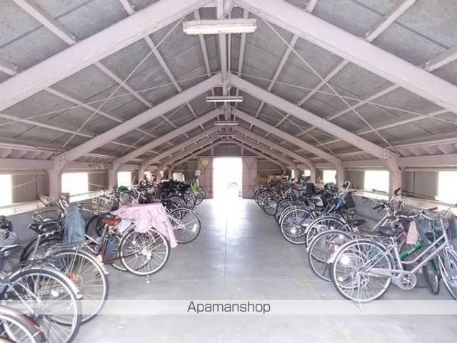 その他　駐輪場（その他）まで50m