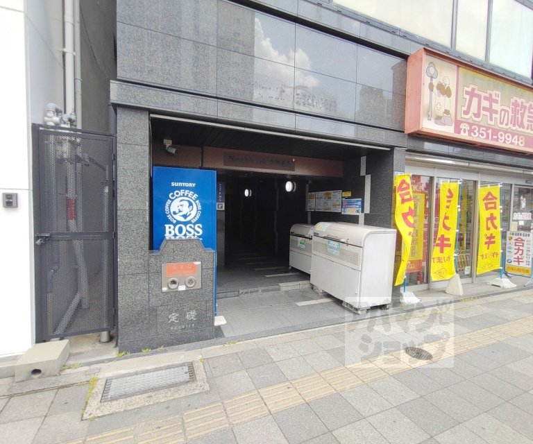 エントランス