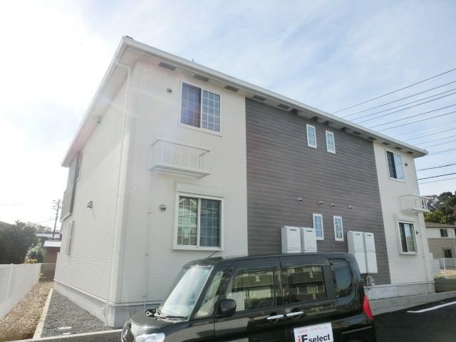 建物外観　閑静な住宅街に立地しております。
