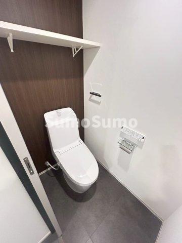 トイレ　落ち着いたトイレです