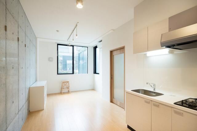 居室・リビング　2面採光で明るいお部屋です！