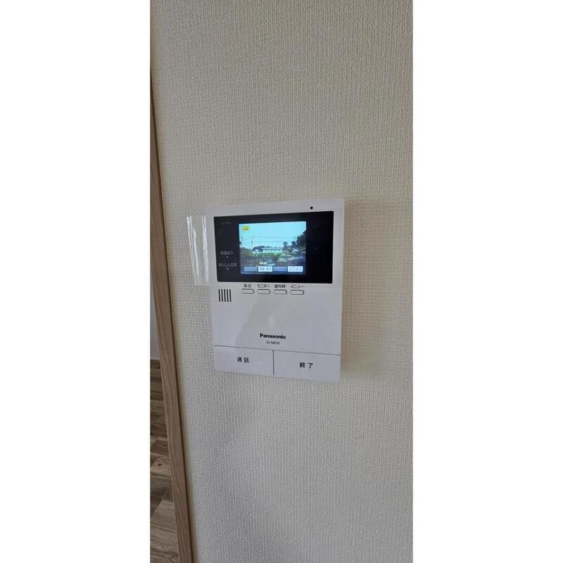 セキュリティ　【南向き角部屋2面採光の明るいお部屋♪】住環境良好おすすめ！