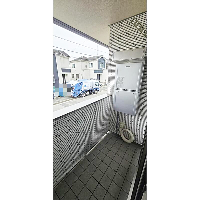 バルコニー　【南向き角部屋2面採光の明るいお部屋♪】住環境良好おすすめ！