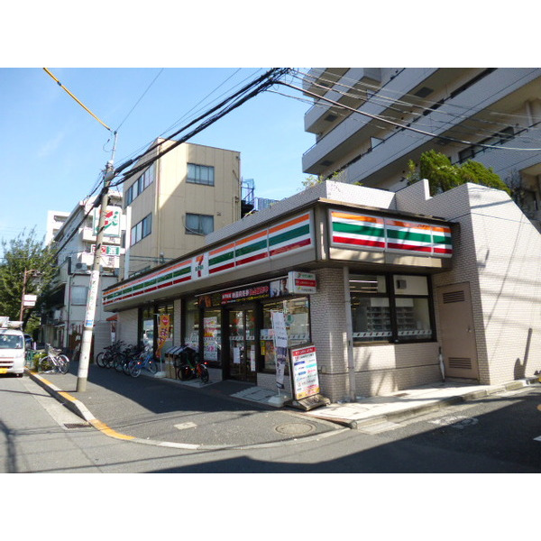 コンビニ　セブンイレブン方南店（コンビニ）まで195m