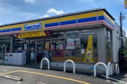 コンビニ　ミニストップ国分寺戸倉店（コンビニ）まで774m