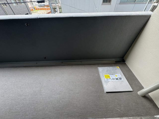 バルコニー　※建設中