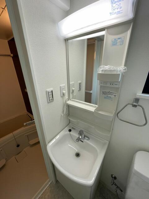 洗面設備　写真はすべて別部屋です。?
