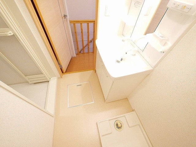 洗面設備　落ち着いた空間のお風呂です