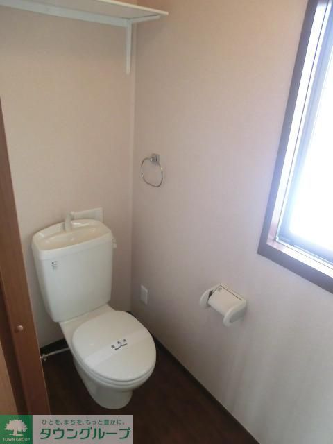 トイレ　１階、２階にトイレあり