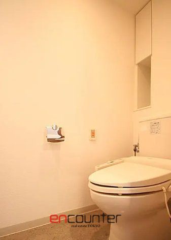 トイレ　※同マンション別室参考写真