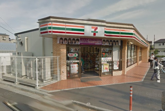 コンビニ　セブンイレブン足立青井1丁目店（コンビニ）まで436m