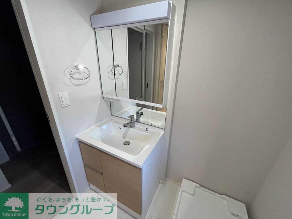 洗面設備　別部屋同施工タイプ