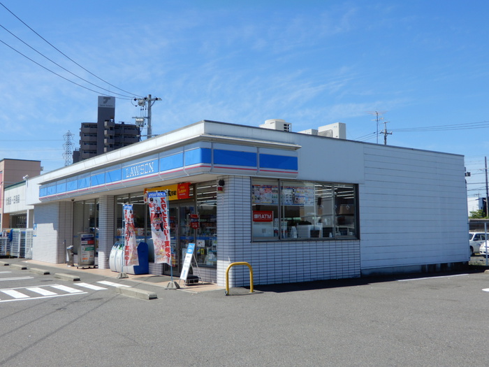 コンビニ　ローソン（コンビニ）まで300m