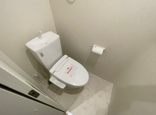 トイレ　別部屋参考写真です