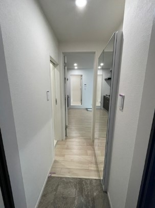 玄関　別部屋参考写真です