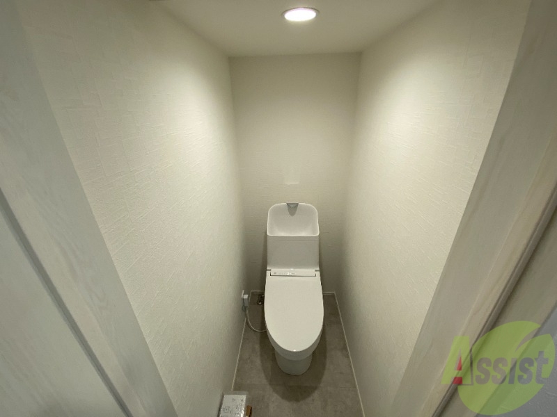 トイレ　トイレは清潔感があり安心して使用できそうです。