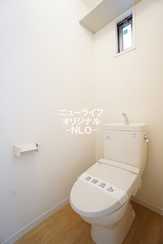トイレ　洗浄力と快適さを兼ね備えた温水洗浄便座付き☆