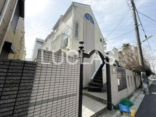 建物外観　『想いの先を照らし出す。』信頼が必要だからこそ、ルクラスへお