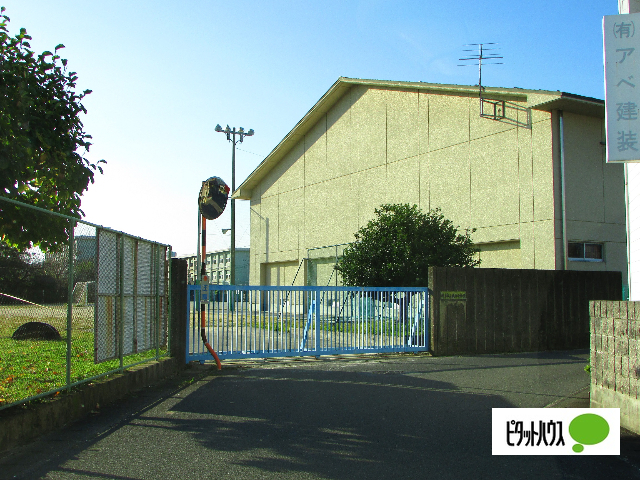 小学校　岐阜市立城西小学校（小学校）まで1292m