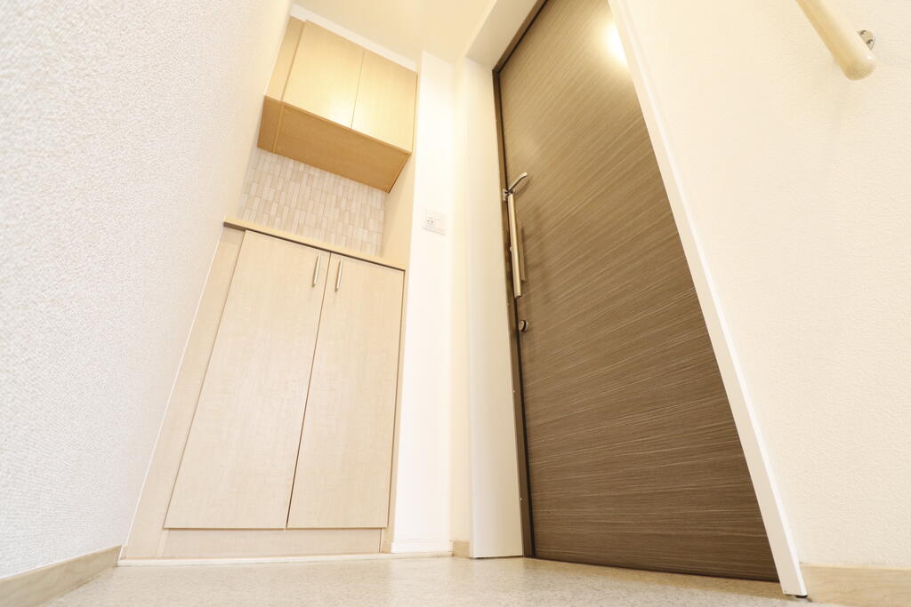 玄関　シューズBOX付きの玄関♪