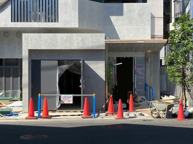 エントランス　エントランス（建築中）